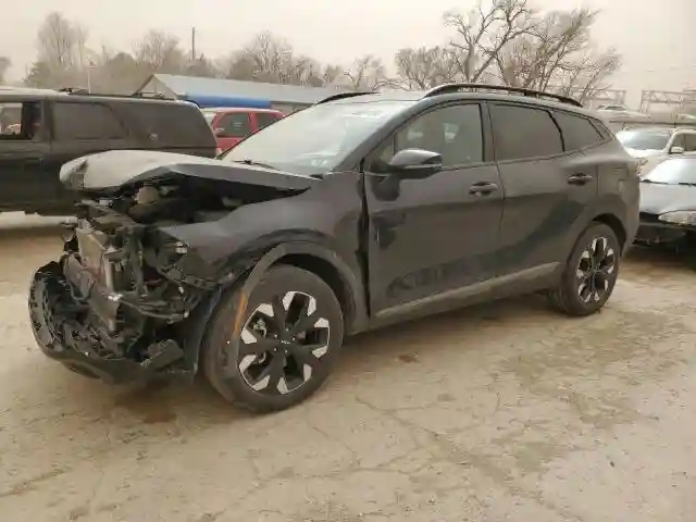 5XYK6CAF0PG006865 2023 KIA SPORTAGE X-0