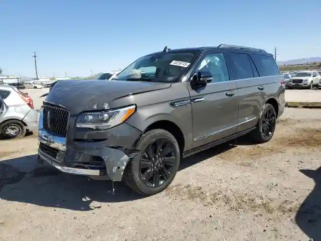 5LMJJ2TG1REL18997 2024 LINCOLN NAVIGATOR-0