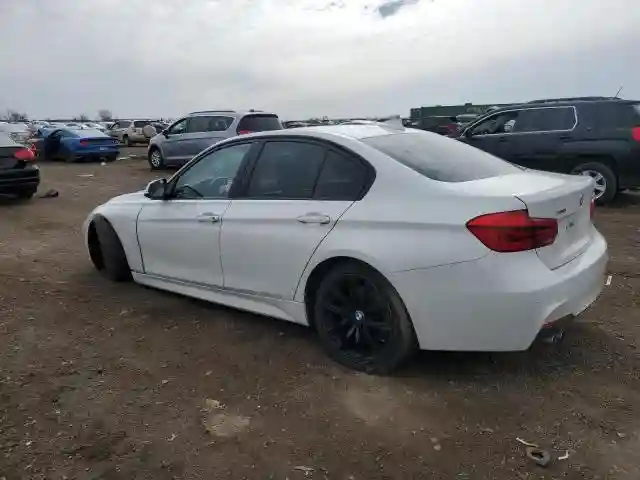 WBA8D9G58JNU66872 2018 BMW 3 SERIES-1