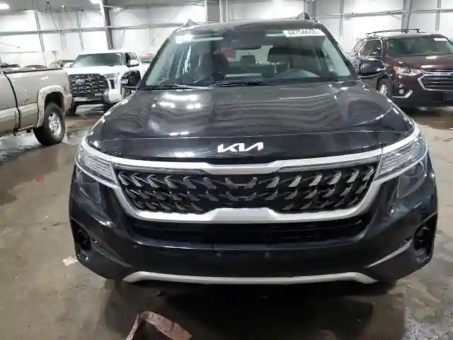 KNDEUCA26P7405194 2023 KIA SELTOS NIG-4