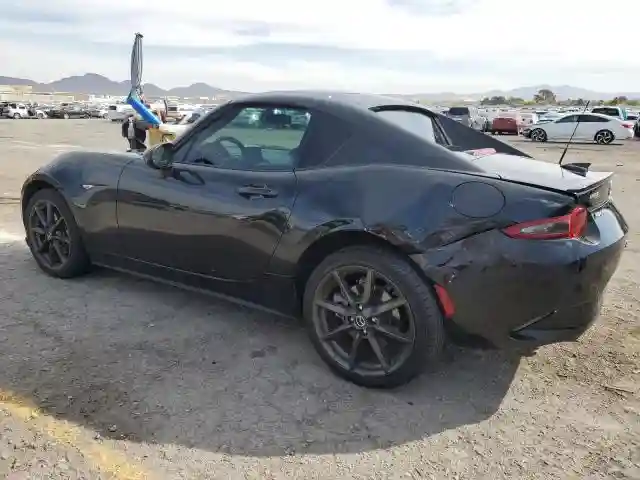 JM1NDAL76H0108000 2017 MAZDA MX5-1