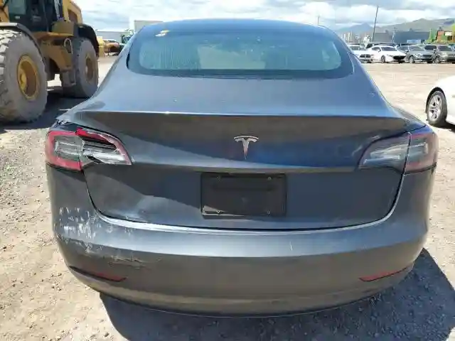 5YJ3E1EA4LF658206 2020 TESLA MODEL 3-5