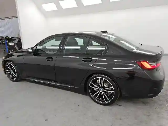 3MW69FF0XR8E64715 2024 BMW 3 SERIES-1