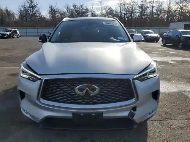 3PCAJ5M37KF147648 2019 INFINITI QX50-4