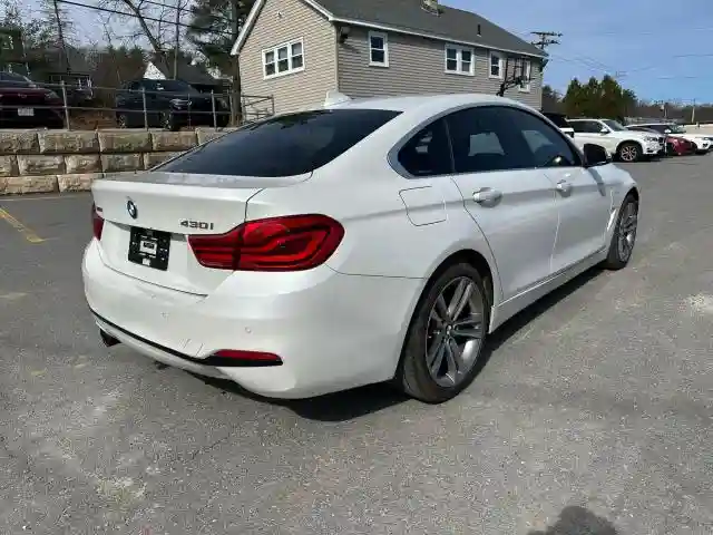 WBA4J3C50JBL03595 2018 BMW 4 SERIES-2