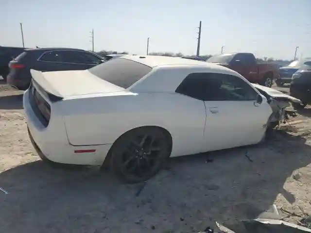 2C3CDZAG7PH685500 2023 DODGE CHALLENGER-2