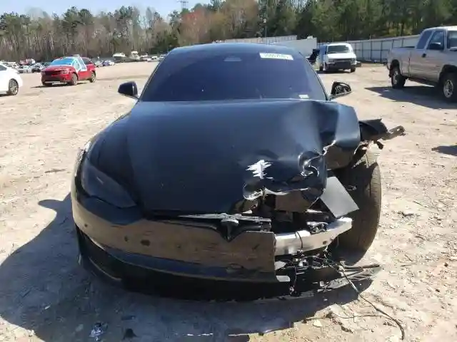 5YJSA1E59PF526333 2023 TESLA MODEL S-4