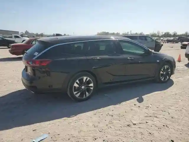 W04GV8SX2J1102172 2018 BUICK REGAL-2