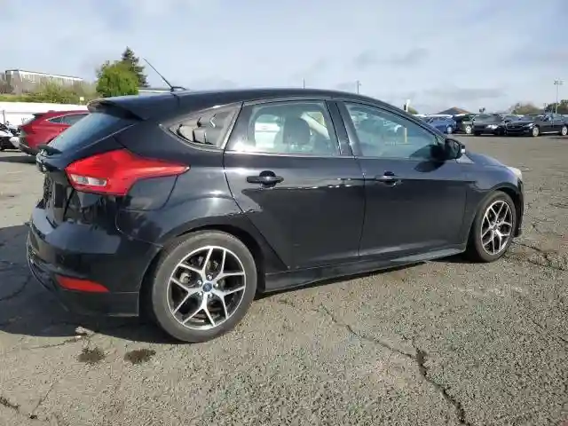 1FADP3K29GL238747 2016 FORD FOCUS-2