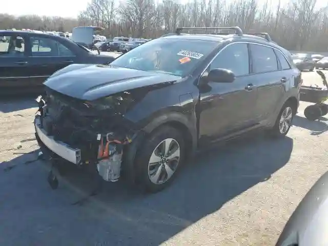 KNDCM3LD3J5205026 2018 KIA NIRO-0