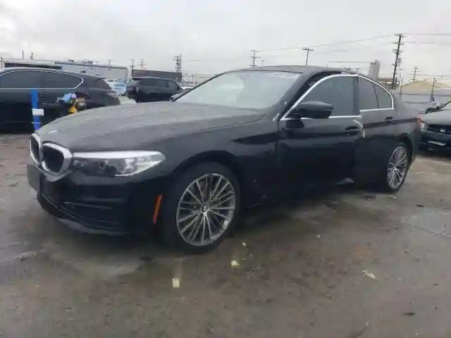 WBAJR3C01LWW77810 2020 BMW 5 SERIES-0
