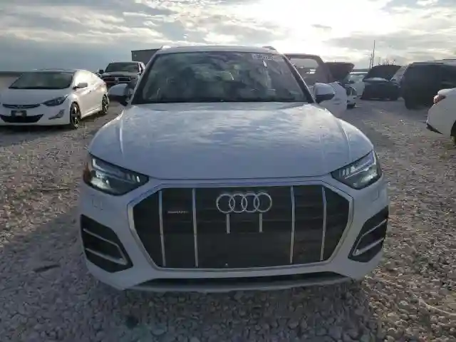WA1CABFY6M2111594 2021 AUDI Q5-4