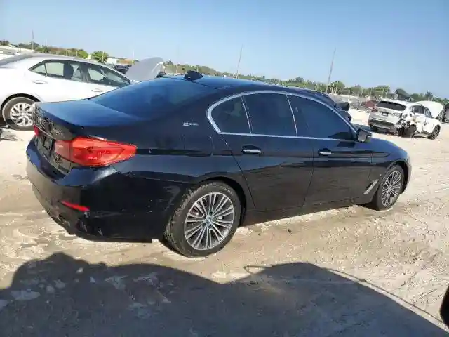 WBAJA9C54JB252043 2018 BMW 5 SERIES-2