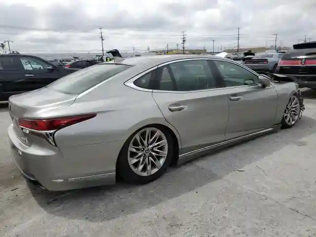 JTHB51FF0J5001437 2018 LEXUS LS500-2