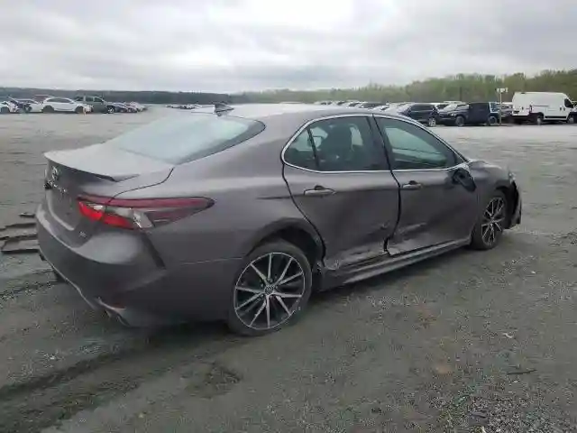 4T1G11AK3MU465772 2021 TOYOTA CAMRY-2