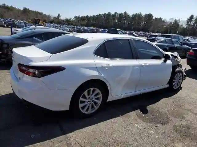 4T1C11BK8RU124288 2024 TOYOTA CAMRY-2