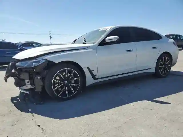 WBA63AV09NFM36850 2022 BMW 4 SERIES-0