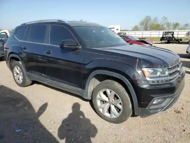 1V2CR2CA1JC560613 2018 VOLKSWAGEN ATLAS-3