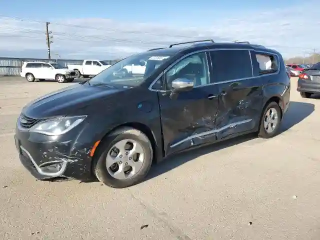 2C4RC1N7XJR230386 2018 CHRYSLER PACIFICA-0