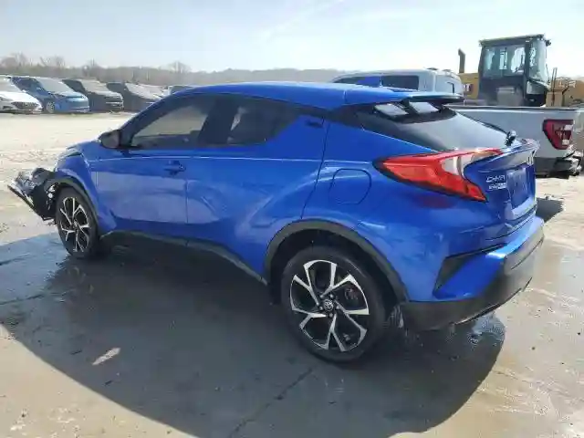 NMTKHMBX1MR123925 2021 TOYOTA C-HR-1