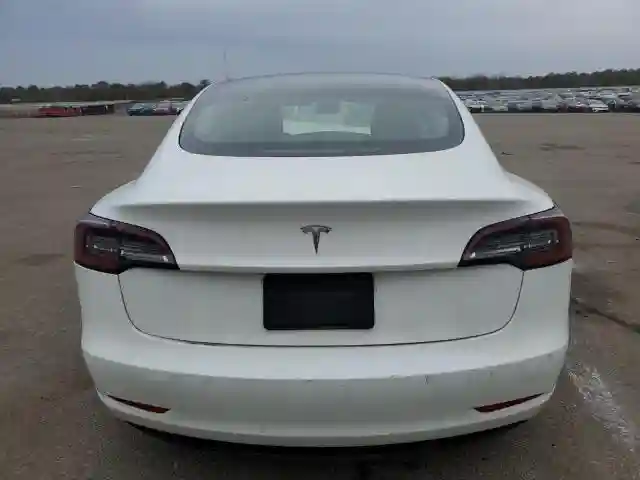 5YJ3E1EA2MF961406 2021 TESLA MODEL 3-5