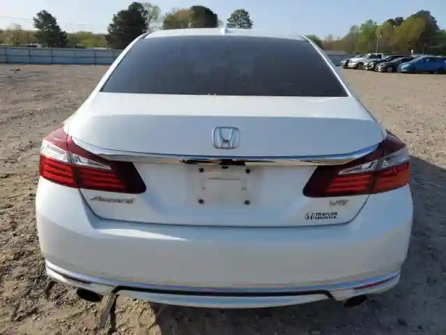 1HGCR3F83GA035719 2016 HONDA ACCORD-5