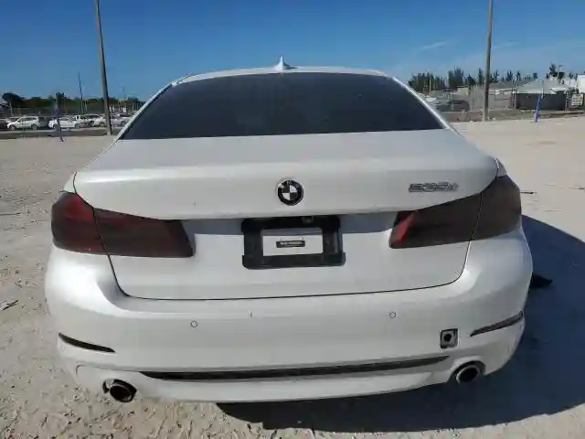 WBAJA5C58JWA39259 2018 BMW 5 SERIES-5