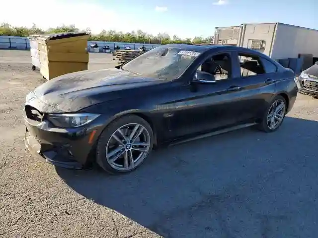 WBA4J1C52JBG77956 2018 BMW 4 SERIES-0