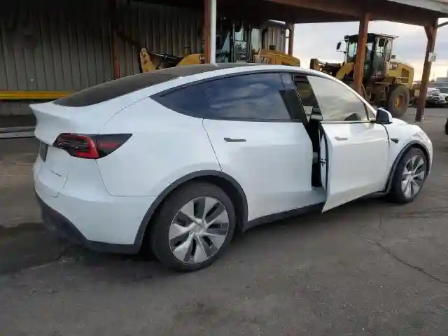5YJYGDEE6MF187603 2021 TESLA MODEL Y-2