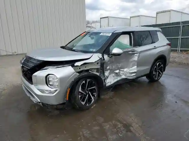 JA4J4UA82PZ052878 2023 MITSUBISHI OUTLANDER-0