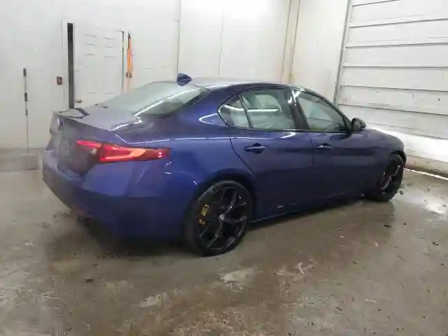 ZARFAMAN1L7637425 2020 ALFA ROMEO GIULIA-2