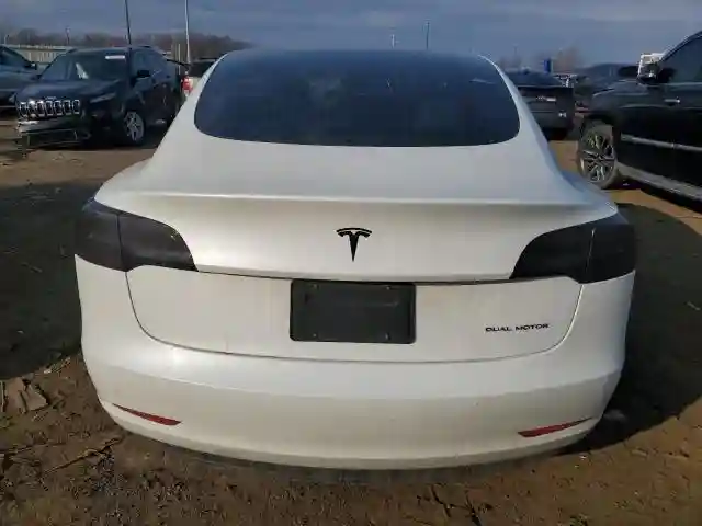 5YJ3E1EB8LF640168 2020 TESLA MODEL 3-5