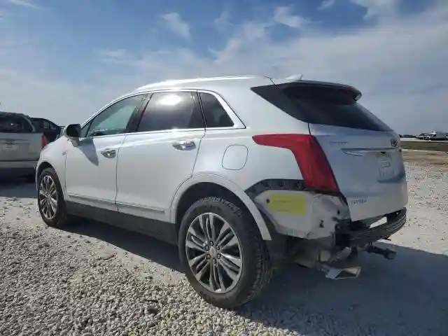 1GYKNERS3JZ187009 2018 CADILLAC XT5-1
