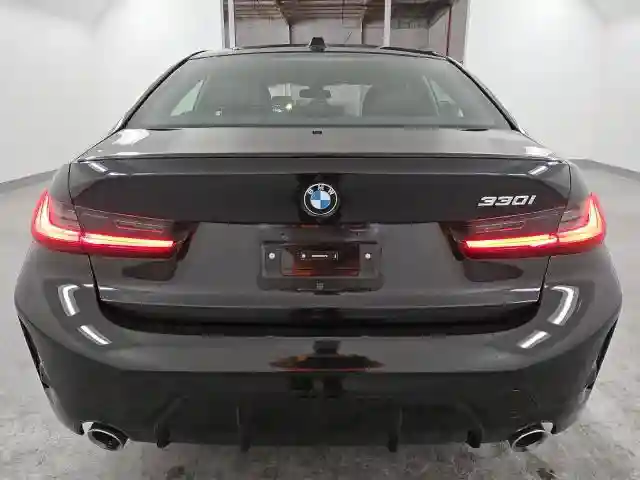 3MW69FF0XR8E64715 2024 BMW 3 SERIES-5