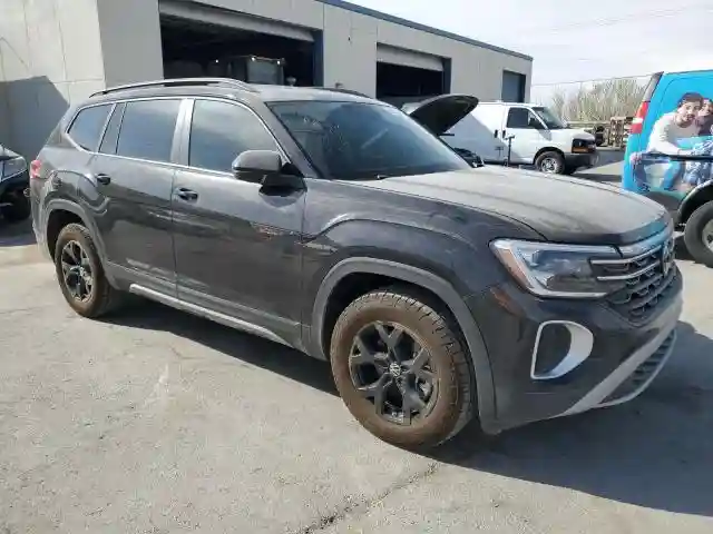 1V2CR2CA0RC556421 2024 VOLKSWAGEN ATLAS PEAK-3