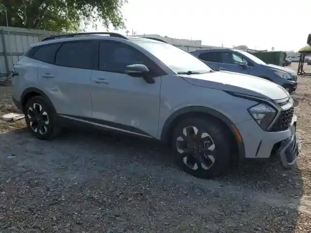 5XYK6CAF9PG097473 2023 KIA SPORTAGE X-3
