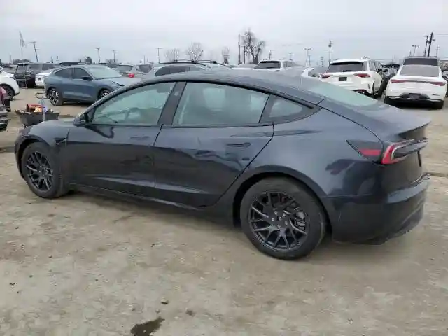 5YJ3E1EA8RF744353 2024 TESLA MODEL 3-1