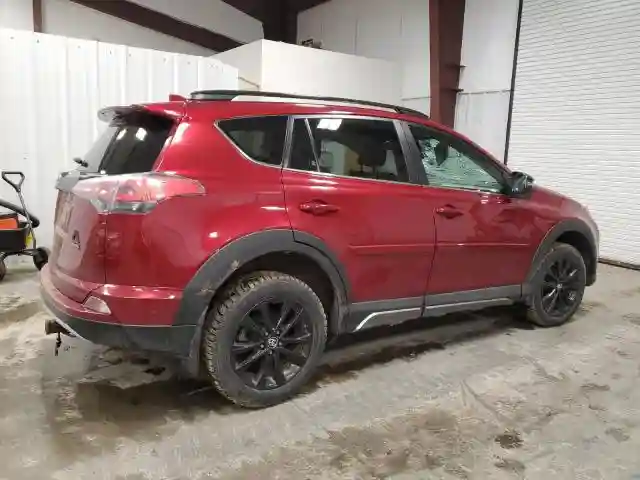 2T3RFREV1JW796091 2018 TOYOTA RAV4-2