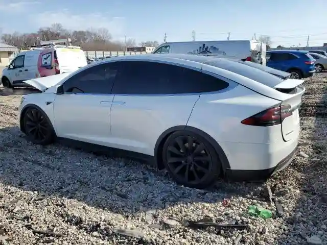 5YJXCBE21HF054304 2017 TESLA MODEL X-1