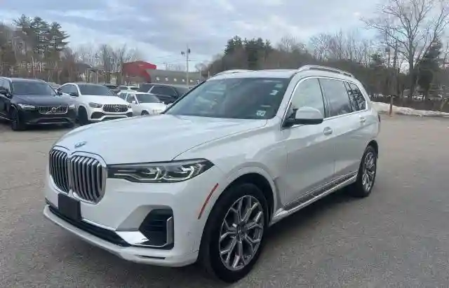 5UXCW2C05L9B60363 2020 BMW X7-1