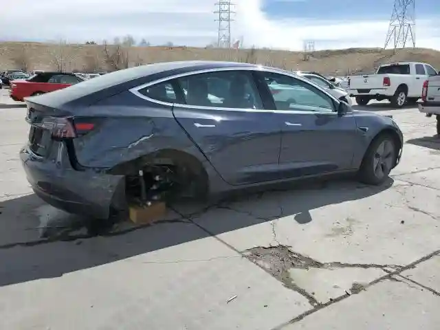 5YJ3E1EB1KF510361 2019 TESLA MODEL 3-2