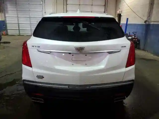 1GYKNDRS5HZ326979 2017 CADILLAC XT5-5