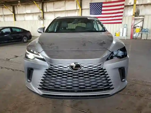 2T2BAMCA7PC033977 2023 LEXUS RX350-4