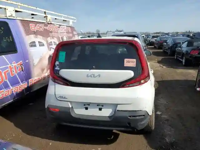 KNDJ23AU1N7171503 2022 KIA SOUL-5