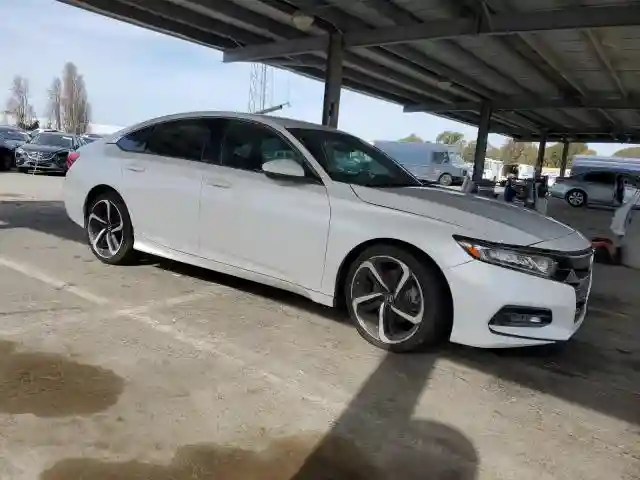 1HGCV1F35KA049568 2019 HONDA ACCORD-3