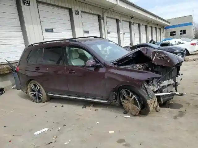 5UXCW2C03L9C77648 2020 BMW X7-3