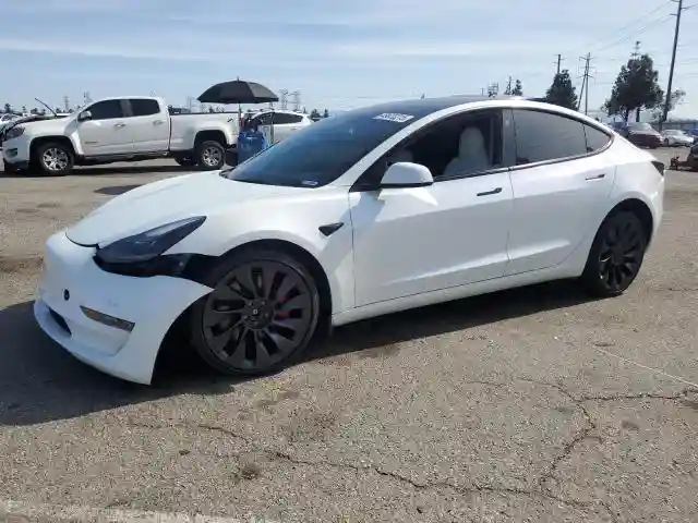 5YJ3E1EC4PF649772 2023 TESLA MODEL 3-0