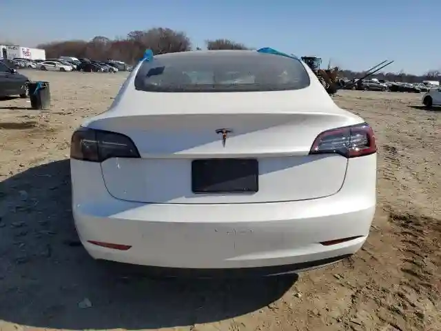 5YJ3E1EA4PF566177 2023 TESLA MODEL 3-5