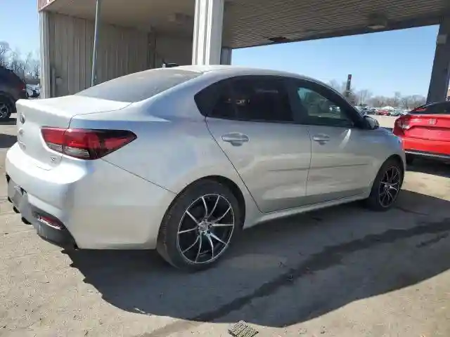 3KPA24AB6KE208156 2019 KIA RIO-2