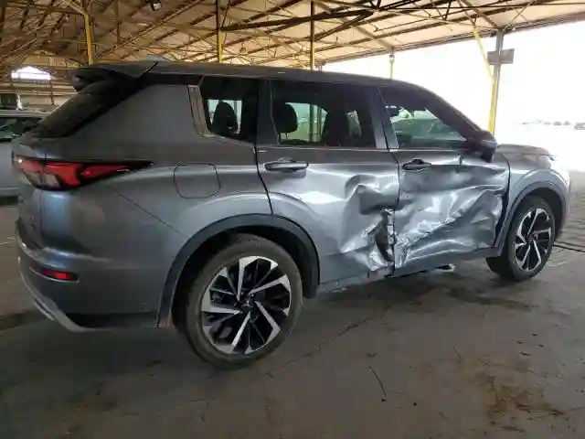 JA4J3UA83NZ006458 2022 MITSUBISHI OUTLANDER-2